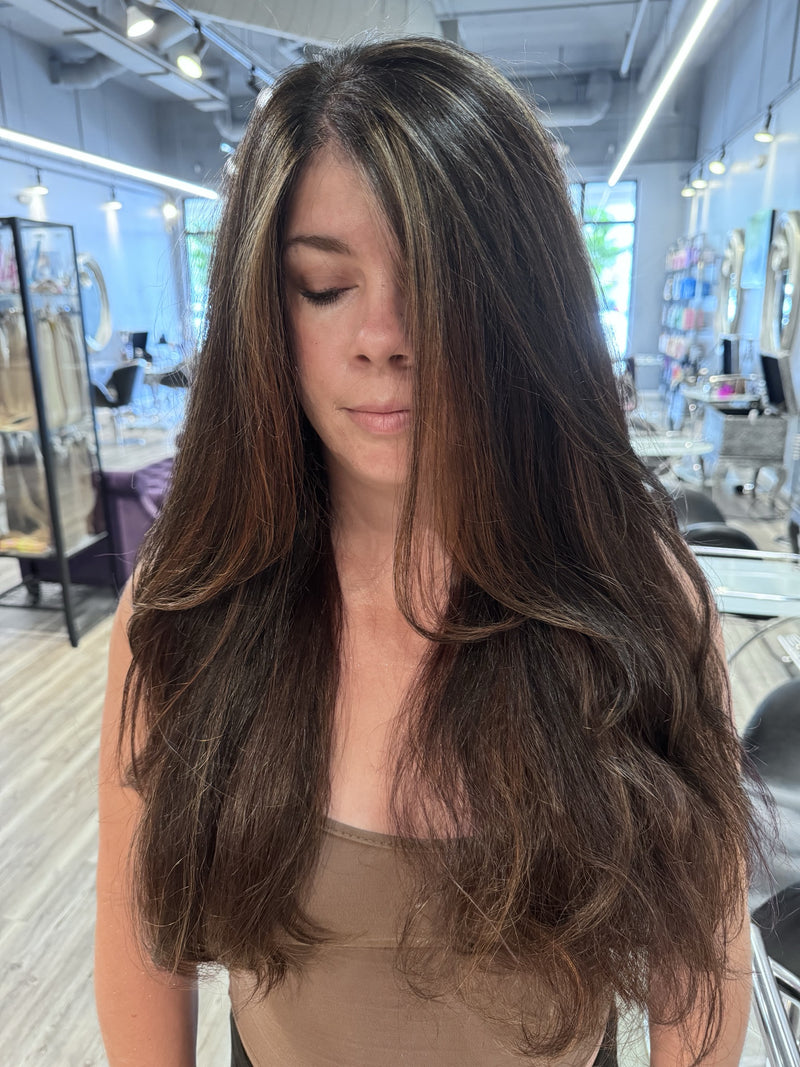 Brunette with soft warm dimension